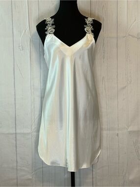 Inner Most Vintage 90s White Satiny Chemise Size M